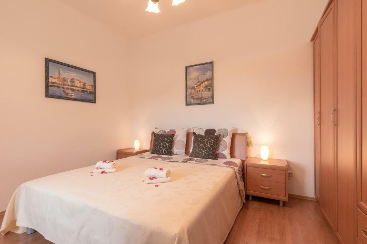 Apartment Paula Ядраново Экстерьер фото