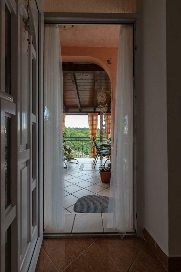 Apartment Paula Ядраново Экстерьер фото